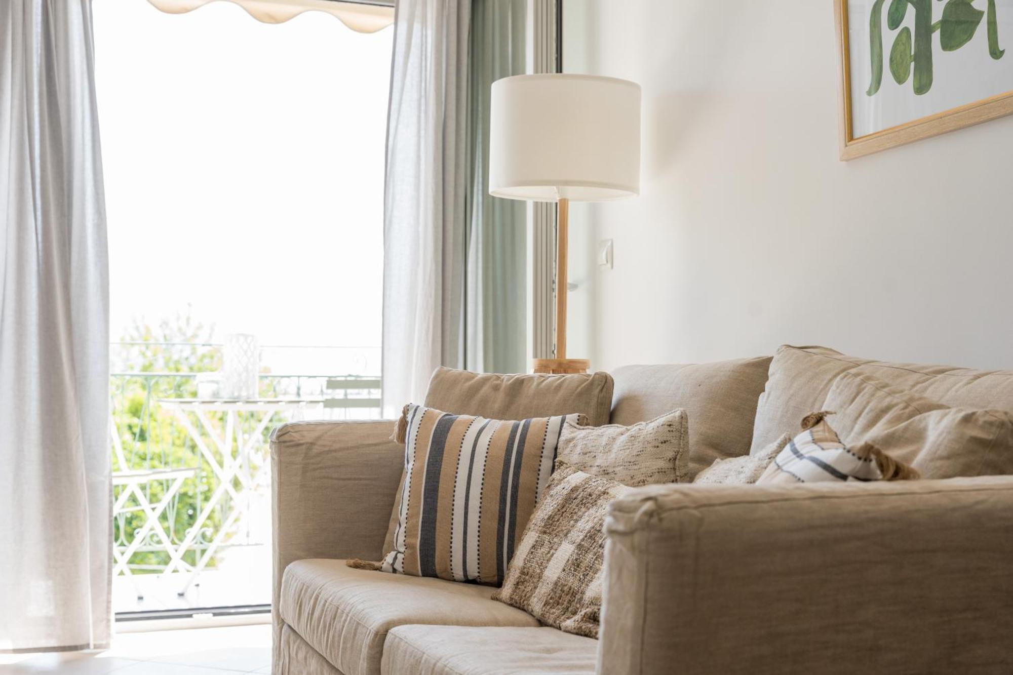 Platon Apartment